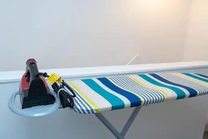 Cosy 2 Bed With Parking Near Piccadilly, Etihad Stadium And Coop Live Sleeps Up To 5 Villa Manchester Eksteriør bilde
