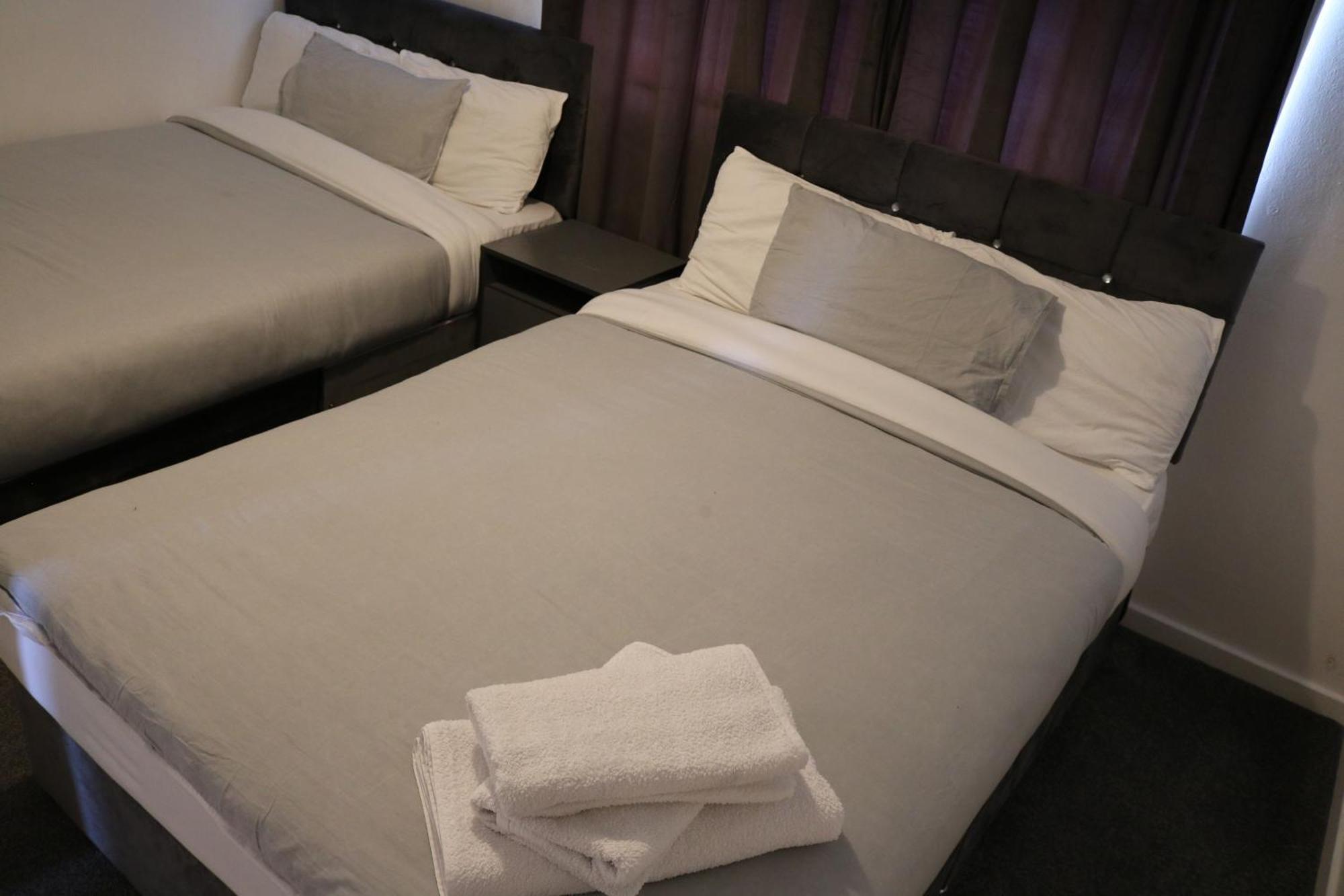 Cosy 2 Bed With Parking Near Piccadilly, Etihad Stadium And Coop Live Sleeps Up To 5 Villa Manchester Eksteriør bilde